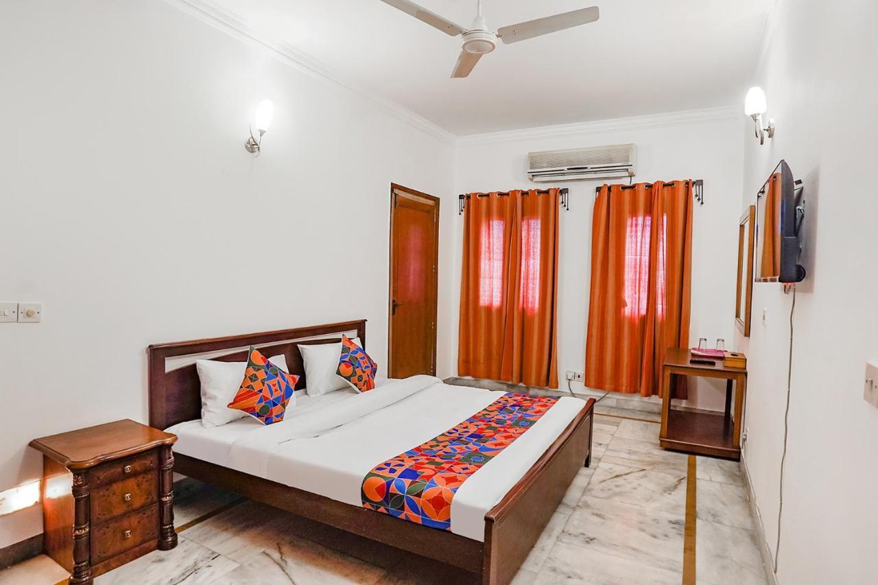 Fabexpress Goodwill Homes New Delhi Bagian luar foto